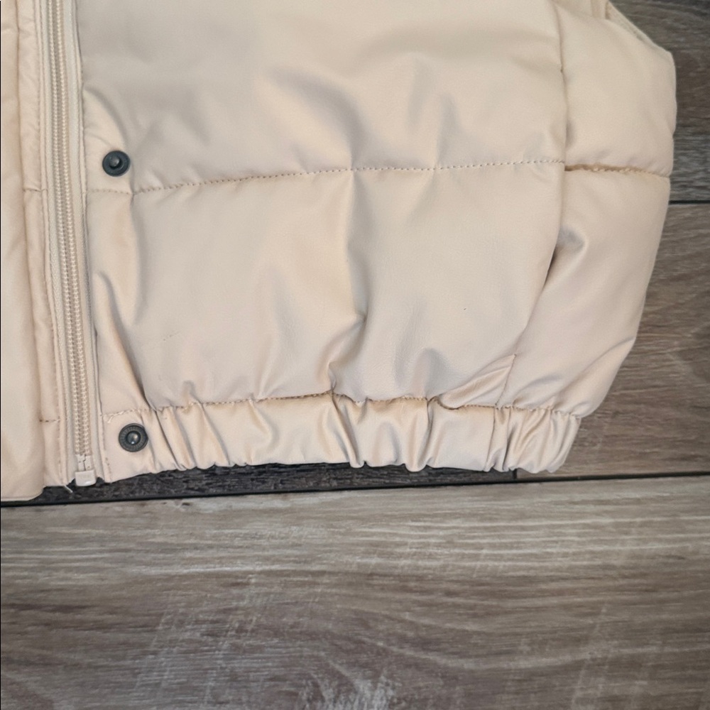 NEW! OFFLINE By Aerie Real Luxe Faux Leather Vest in Sandalwood Size S - Picture 12 of 13